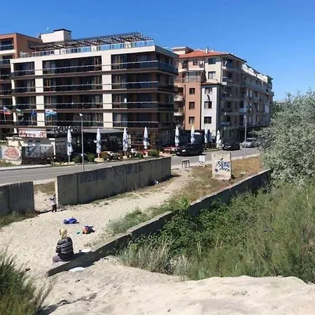 דירה Bay Apartgaliayani